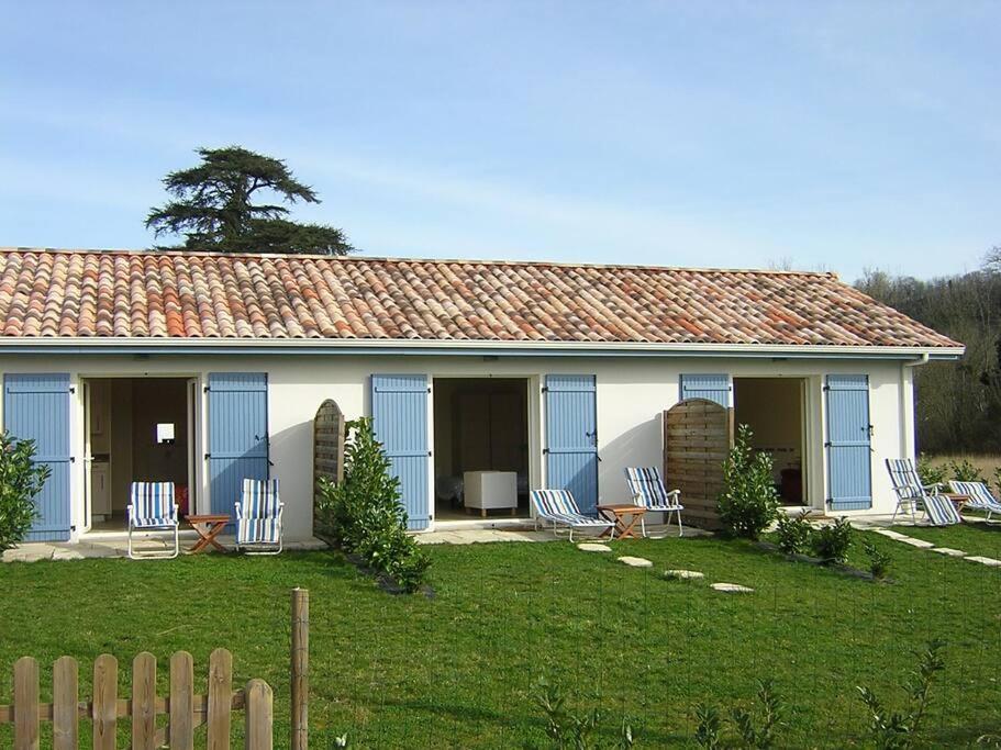 Gite Le Trefle Studioescos Exterior photo